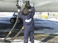 TZK Irkutsk technician fuellig aircraft